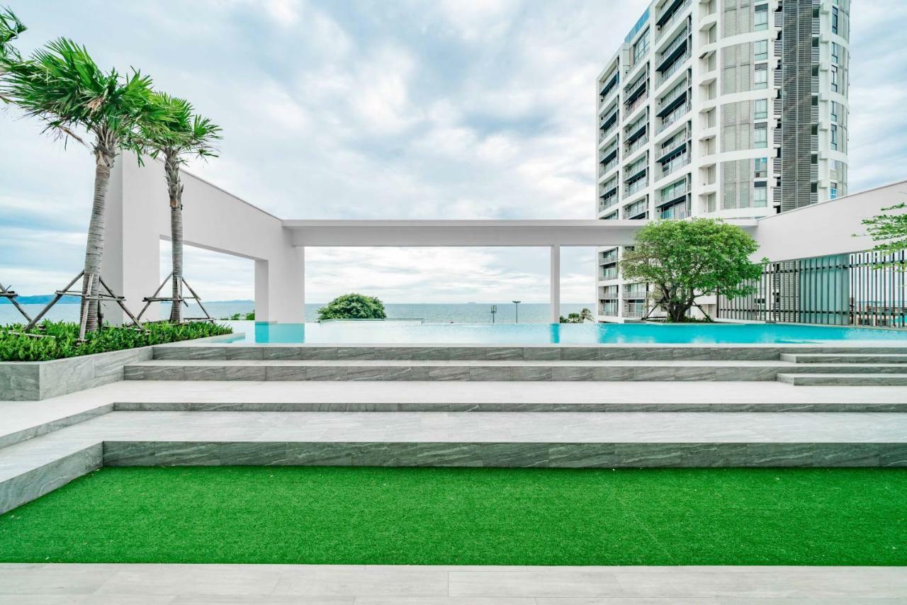 Pattaya Aeras Condotel Джомтьєн-Біч Екстер'єр фото